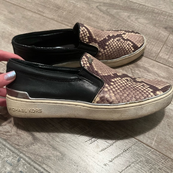 Michael Kors Slip on shoes - Picture 3 of 3